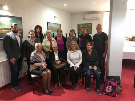 IMG ce569add080a329eb7bfe5877be744ef V